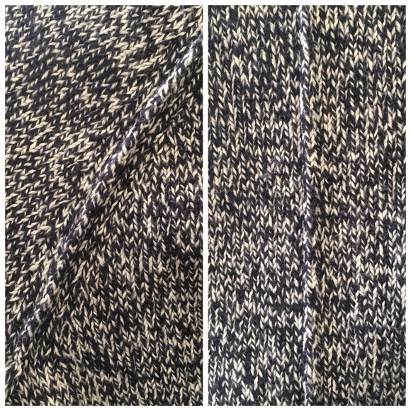LAST DAY TO PURCHASE! Gap Navy Blue & White Sweater Size S - Picture 8 of 8
